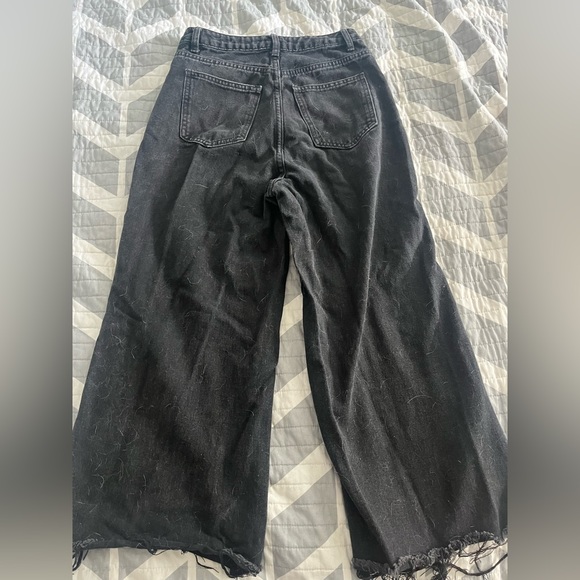 SHEIN - Picture 2 of 2